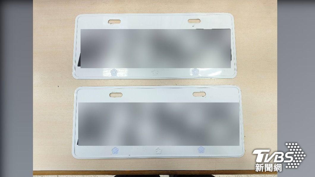 謝男因偽造車牌，違反道交條例可處新臺幣3600元以上10800元以下罰鍰。（圖／TVBS）