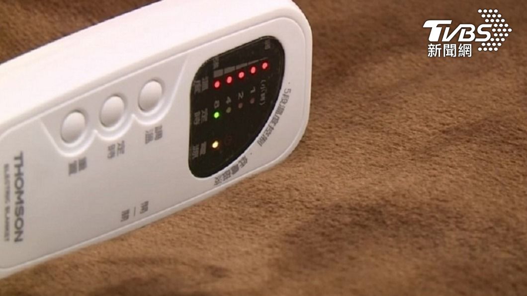 電熱毯取代電暖器可省下約8成的電費。(示意圖/TVBS資料畫面)