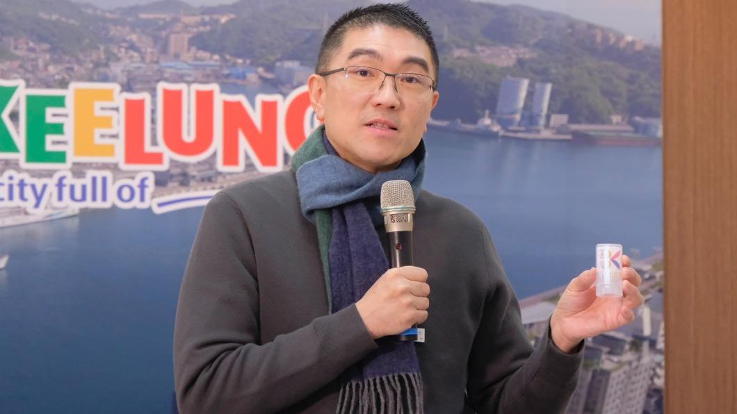 基隆市長謝國樑父親謝修平，凌晨病逝於台北榮總，交待不想舉辦公祭，想要簡單一點。（圖／基隆市政府提供）