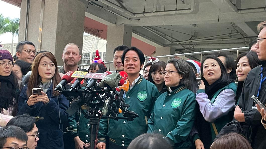 環島拼圖完成!賴清德最後一站選在民主聖地金華國中