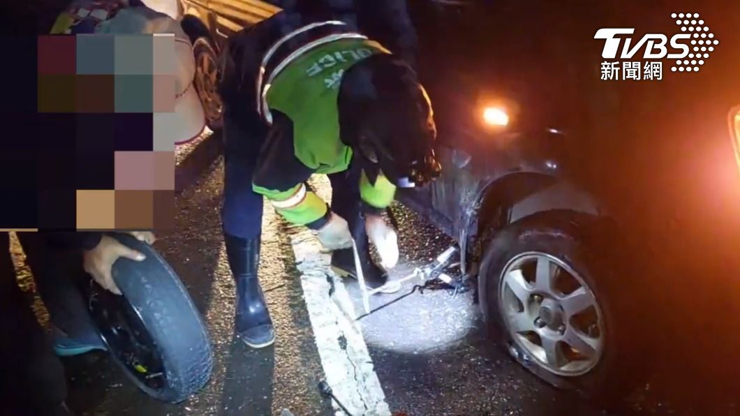 夫妻出遊車一路出狀況!3小時3度報案求救 花蓮警寒風中救援