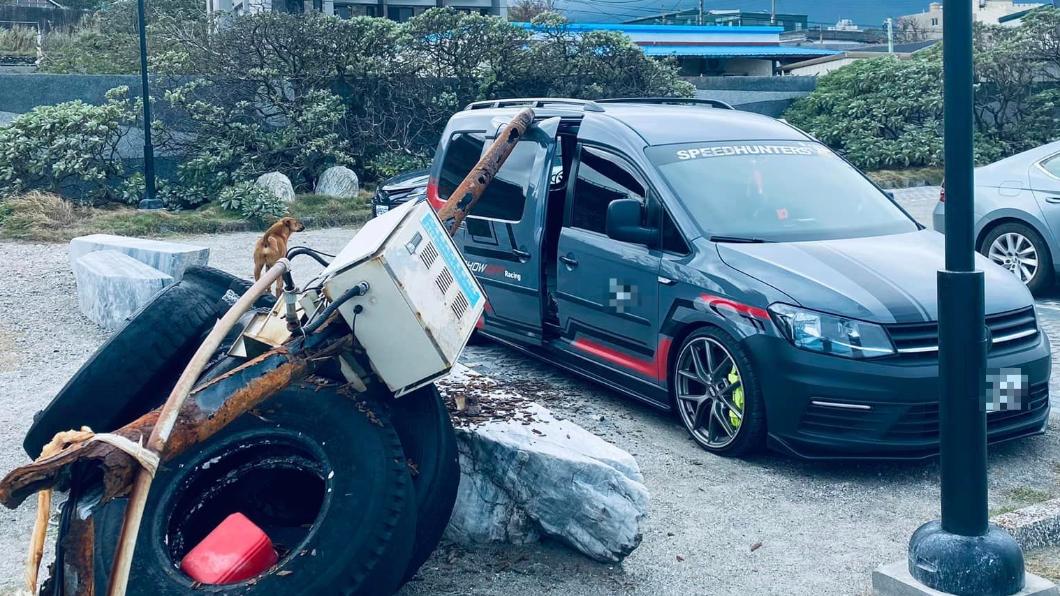 七星潭腐鏽「設備桿斷裂」猛砸車門 車主僅差10秒險腦袋開花