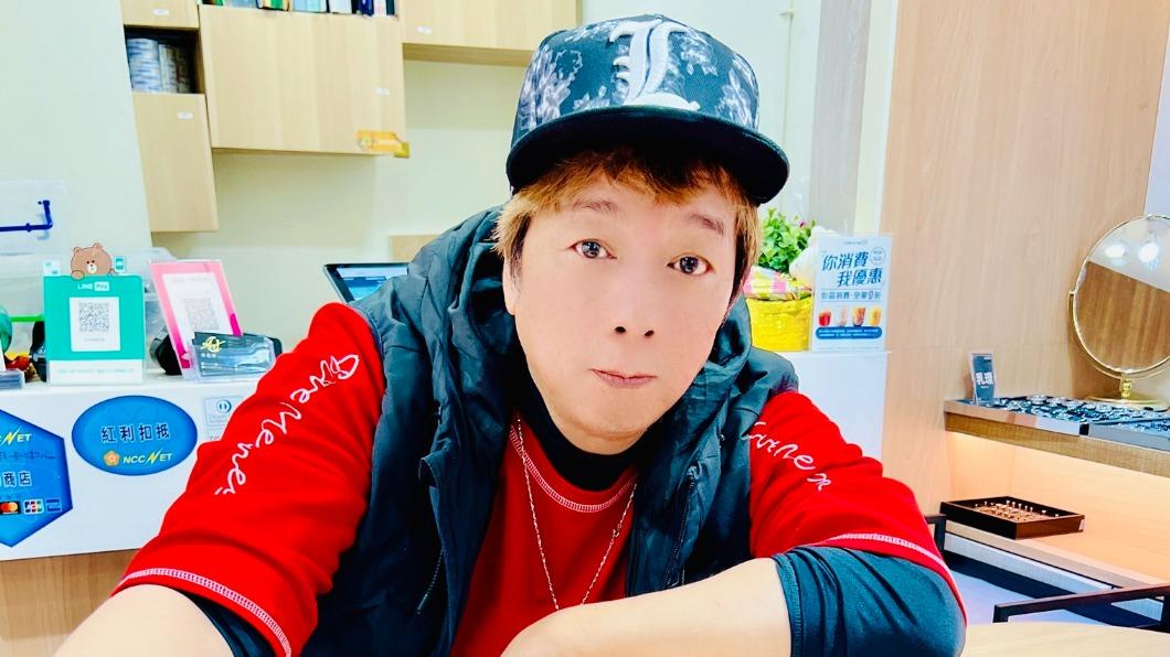曹西平淡出演藝圈，仍不時透過社群分享日常。（圖／翻攝自曹西平的粉絲愛團臉書）