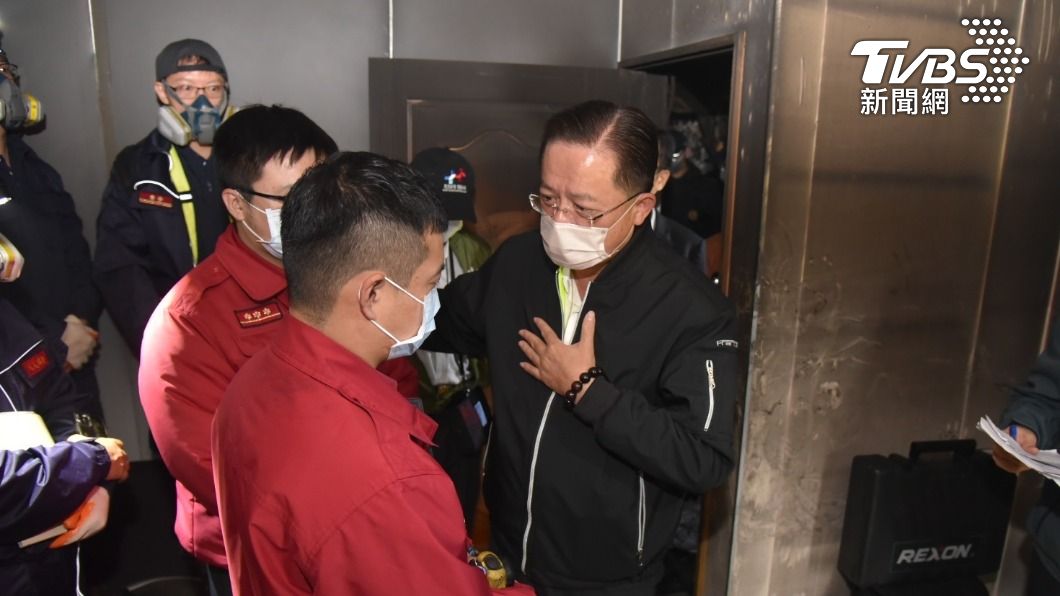 消防分隊長救火殉職!署長前往慰問 醫:肺部有大量煙粒子
