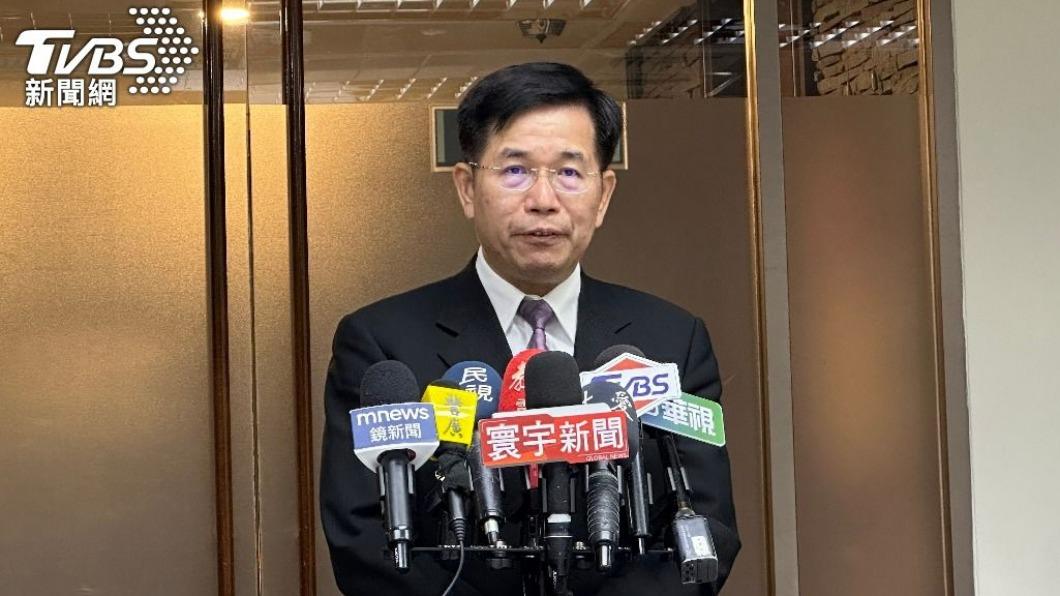國中生割喉案震驚社會 教育部長潘文忠:評估設置「校安人員」