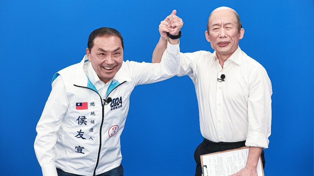 郭子乾扮演的「韓國魚」和侯友宜。（圖／Nownews影音處提供）