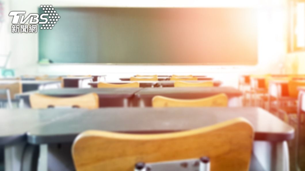 國中生割喉案!家長團體轟:老師沒權管「連罰站都不行」