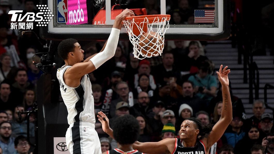 NBA/本屆狀元探花首度對決 文班亞馬創多項紀錄力壓韓德森