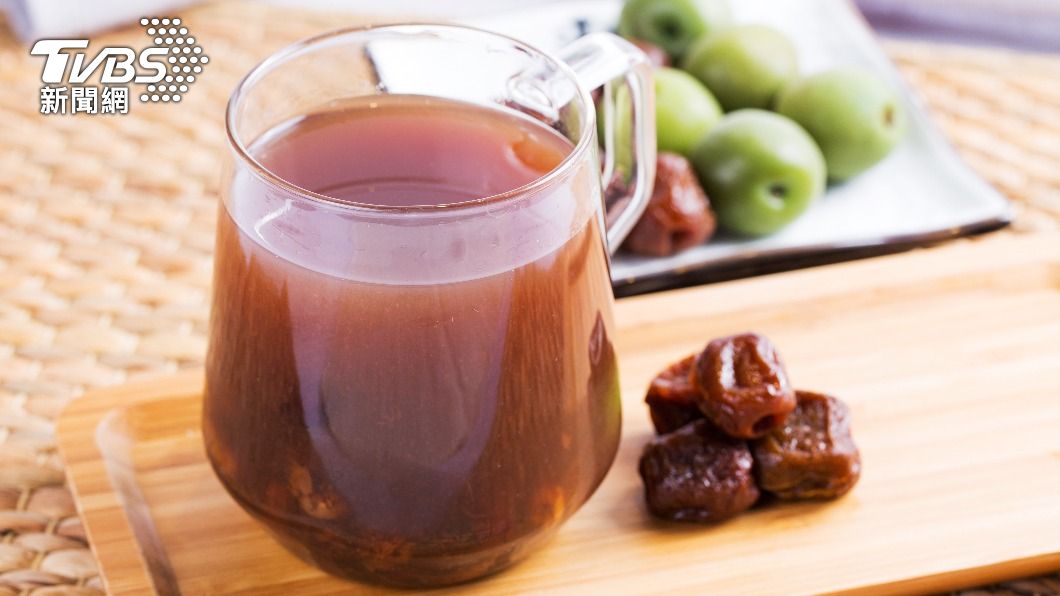 酸性飲料含糖量非常高。(示意圖/shutterstock達志影像)