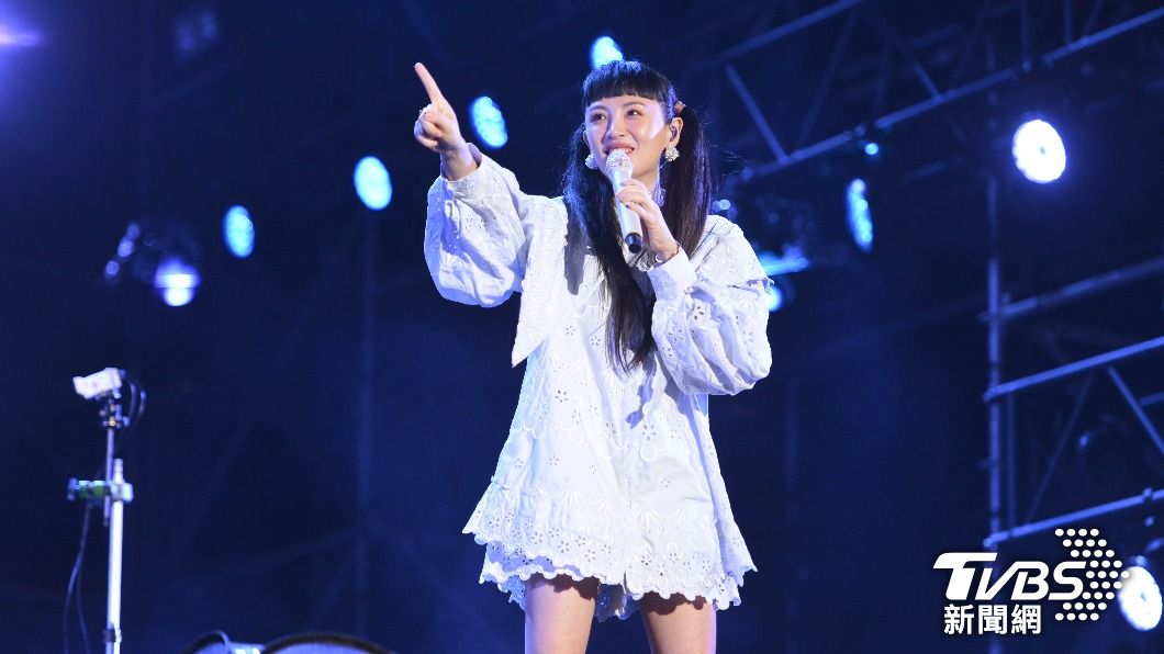 魏如萱登台東跨年。(圖/TVBS)