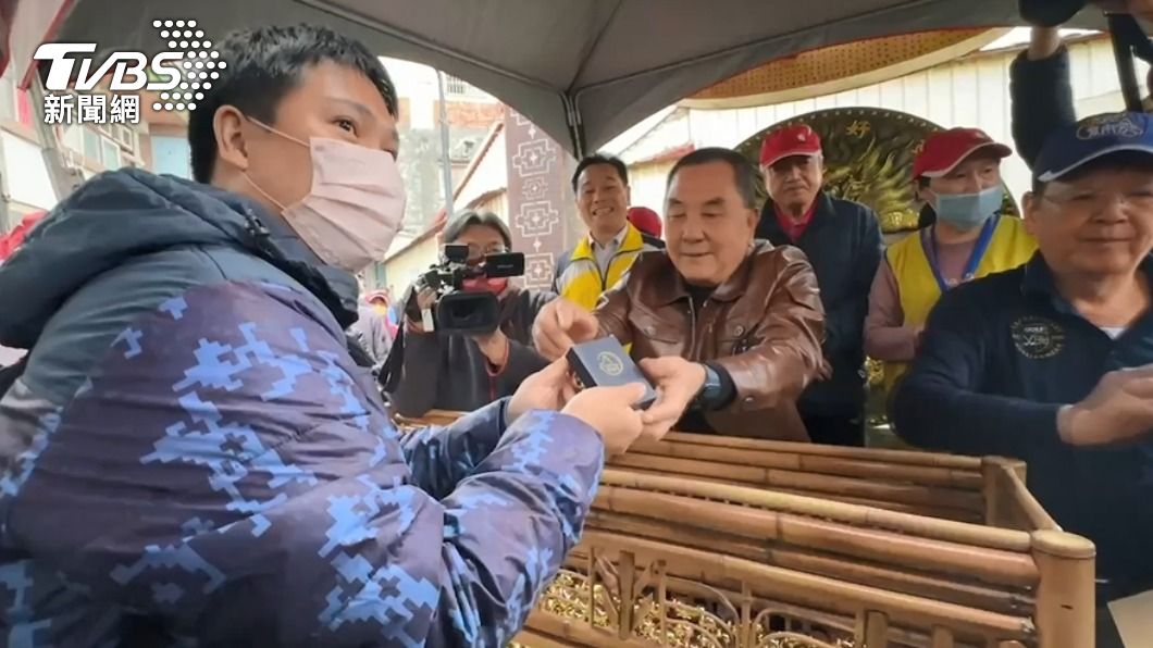 紫南宮發錢母10萬人湧入衝擊交通 主委:年初一停辦活動