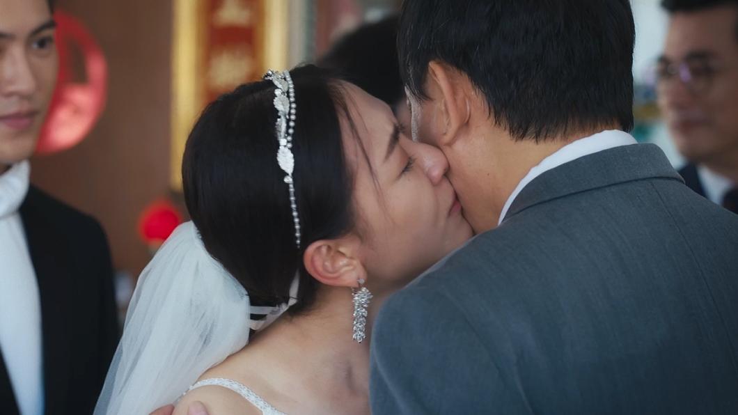 八點檔女星甜喊「我又結婚啦」 出嫁拜別一見他秒淚崩