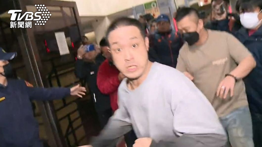 「招待廣東7日遊」統促黨疑受陸資助 2人交保小弟還狂嗆