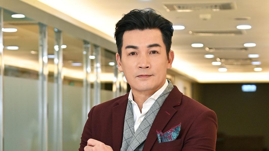 伊正睽違20年再度在台視拍戲。(圖/台視提供)