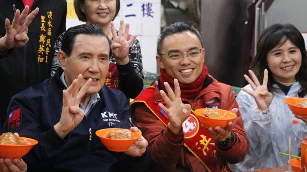陪洪孟楷掃街！馬英九憶四年前「好兆頭」　親曝淡江大橋進度