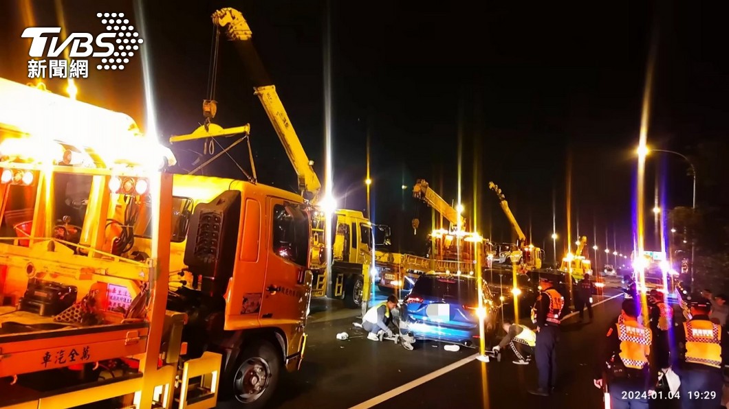 幫疏導車流「慘遭撞死」!國道6車連環撞 台積電副理噴飛亡