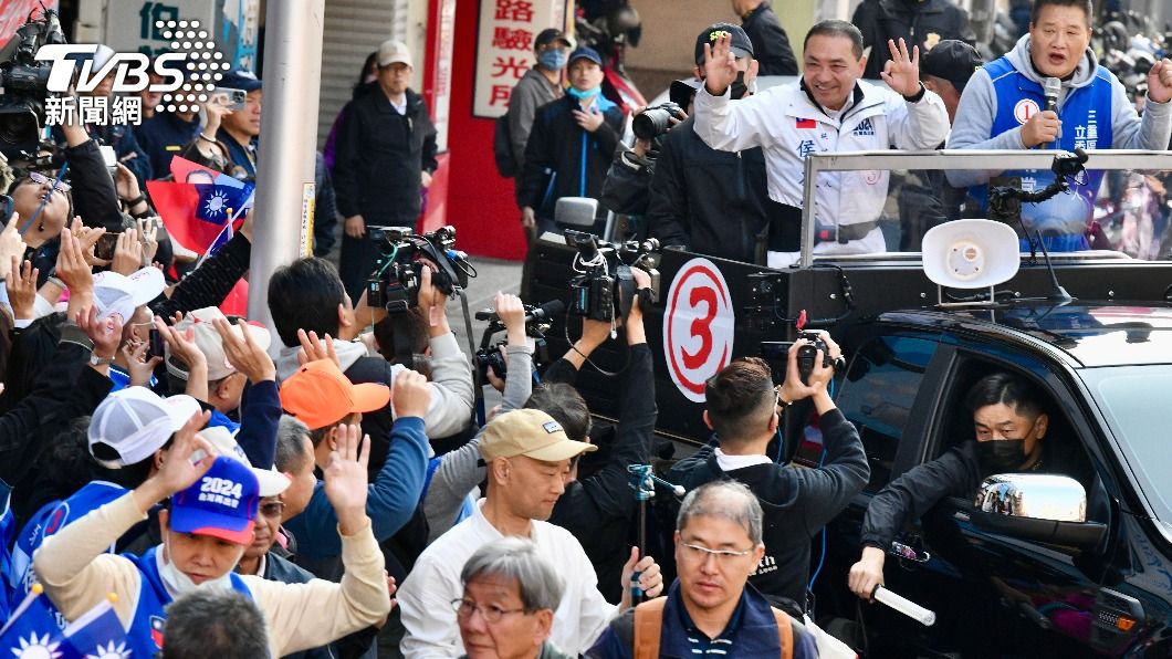 國民黨總統候選人侯友宜今赴三重車掃。(圖/胡瑞麒攝)