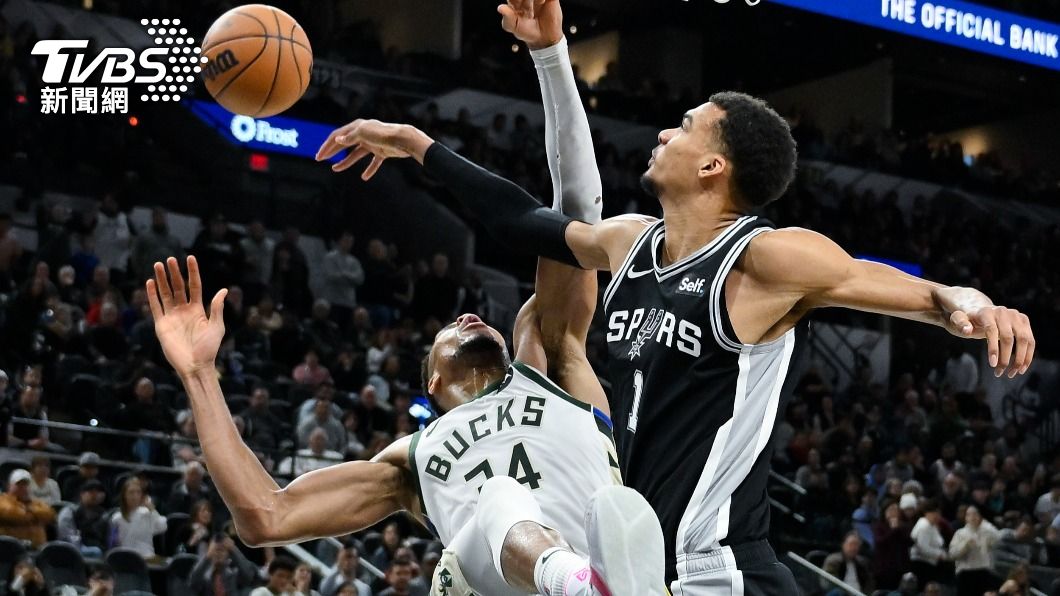 NBA/字母哥升空罕吃鱉!天賦對決文班亞馬 吞麻辣鍋領軍險勝