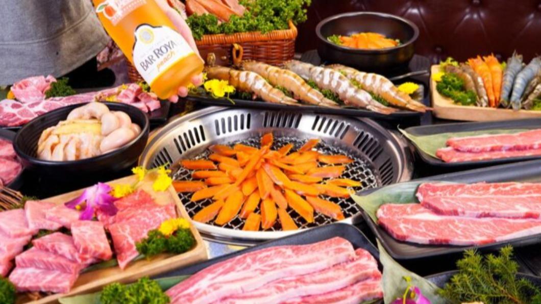身分證掏出來!對中2碼 和牛、烏魚子、三點蟹爽吃到飽