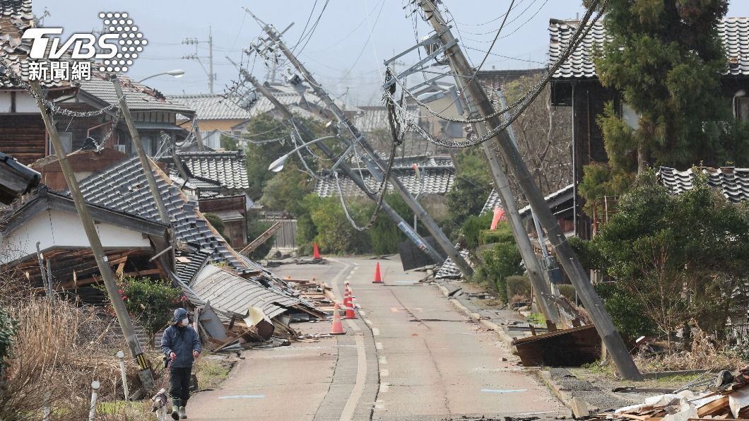 日本能登珠洲1月5日受災後市容。(圖/達志影像美聯社)