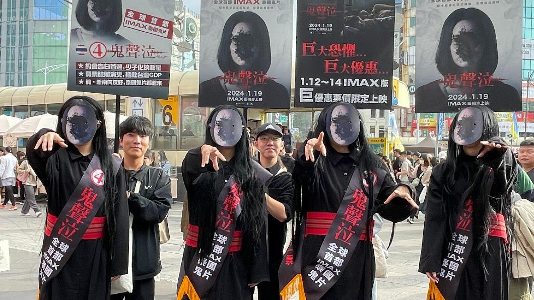 總統大選倒數!西門町竟出現「4號候選人」拜票 民眾嚇瘋