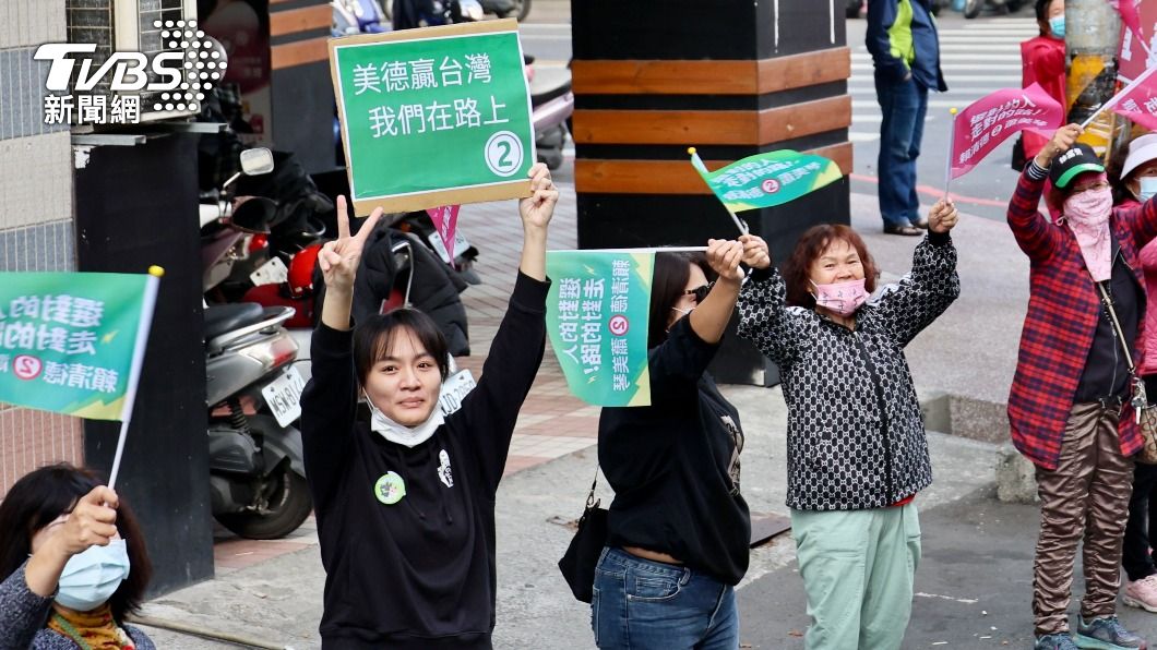觀察/賴清德回防票倉衝高選票 車掃民眾熱情擋不住