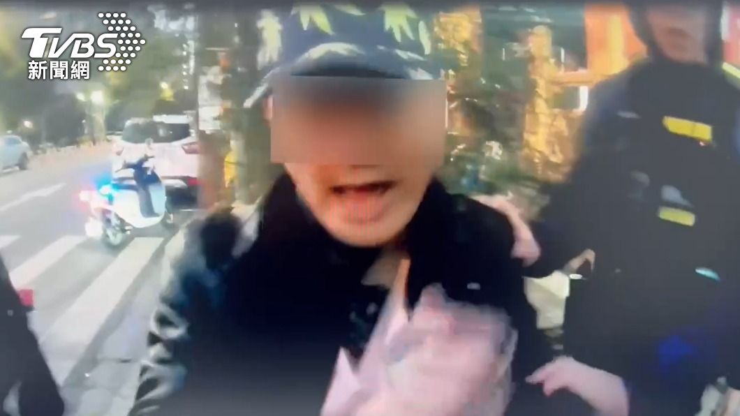 跟陌生人借車被拒竟惱羞!天母男球棒砸車還嗆警五字經下秒被上銬