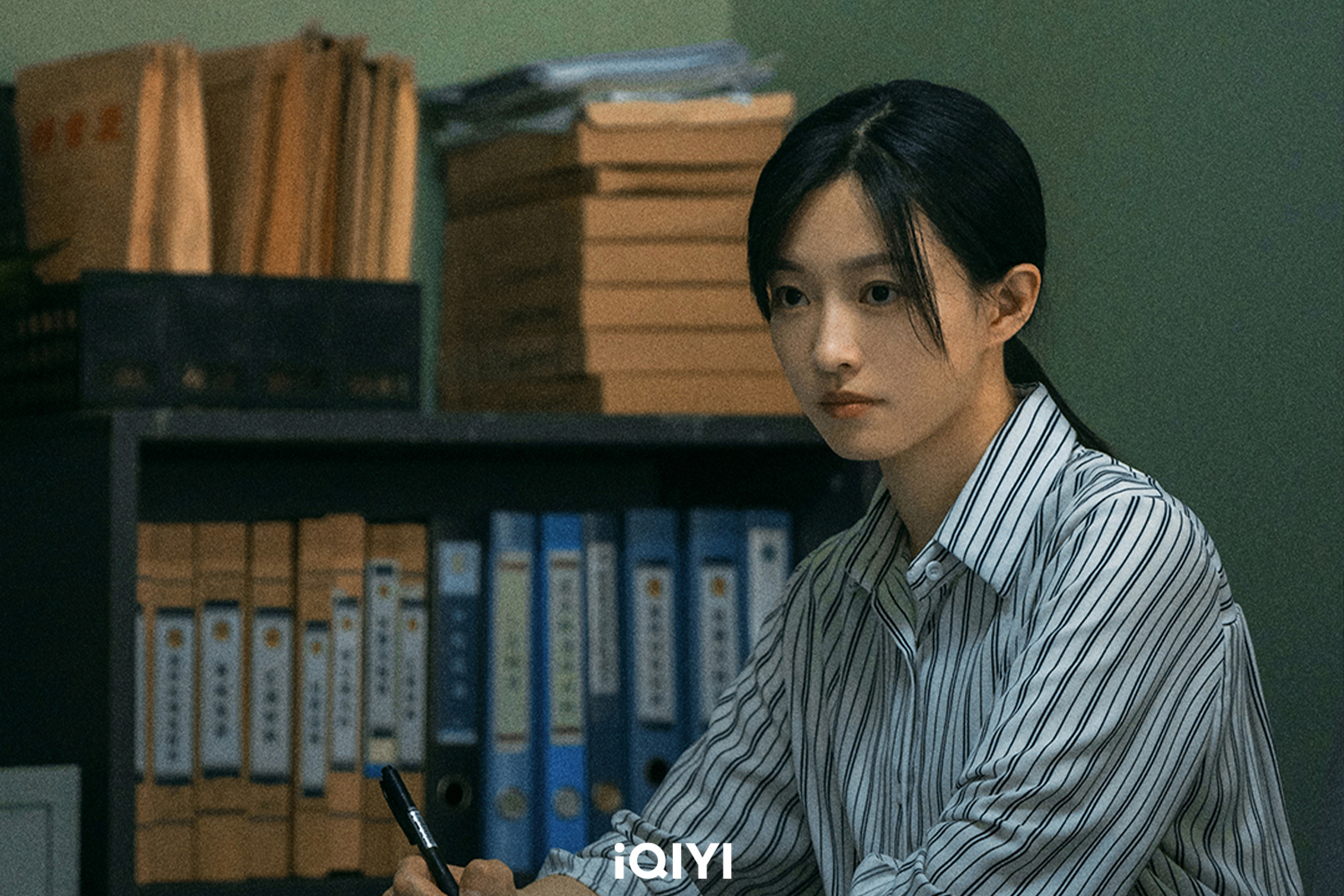 馬吟吟飾演的「林穎」,劇中是三大隊裡的唯一警花。(圖/iQIYI國際站提供)