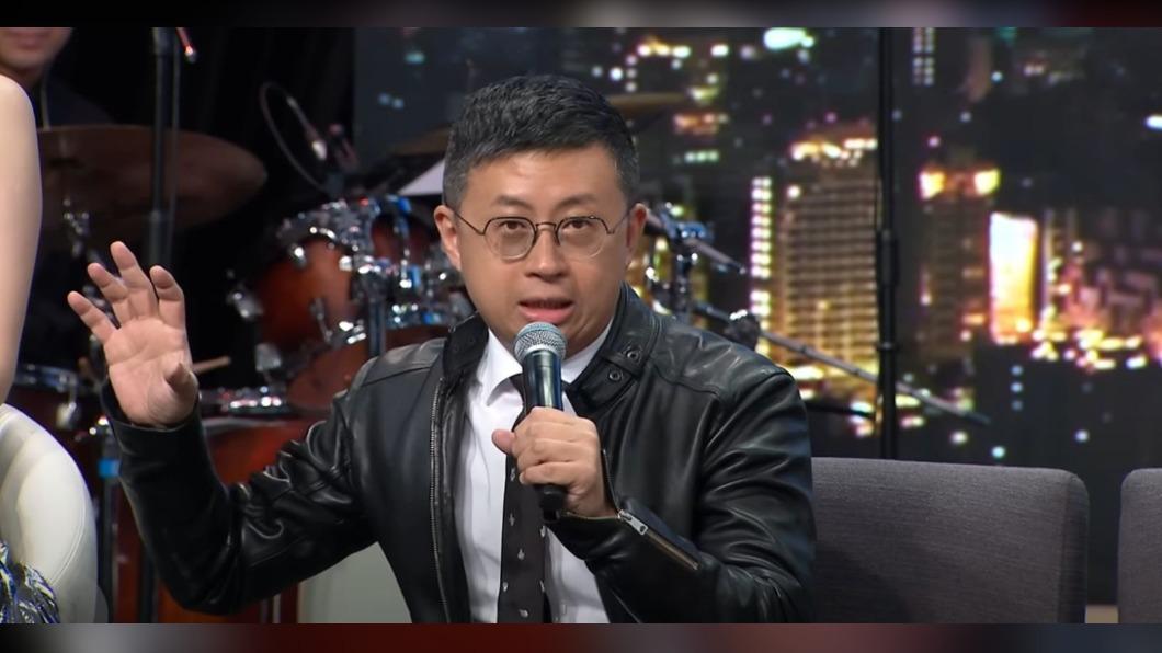 呱吉火力全開!《夜夜秀》狂噴黃國昌 大方表態選票這樣投