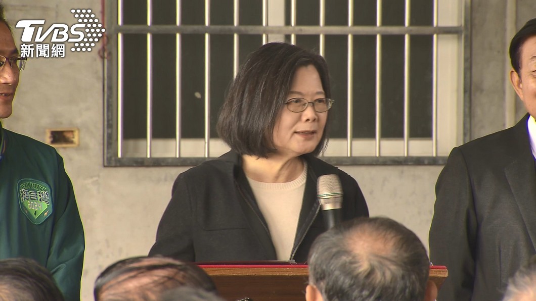 總統早知「國家警報」? 藍委:因第一時間微笑