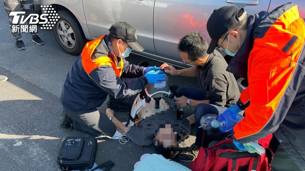 拔蘿蔔活動苦尋車位突心肌梗塞 警民輪流CPR救回一命