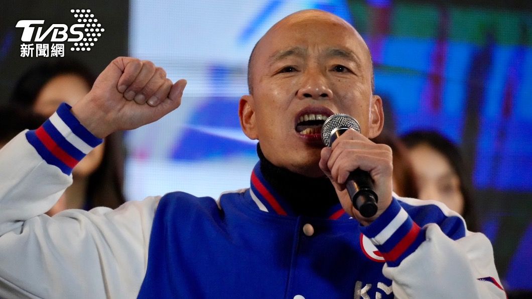 名列國民黨不分區立委第一名的韓國瑜,帶領不分區立委候選人拉票。(圖/區國強攝)
