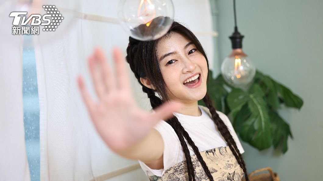 蓋兒坦言爸媽有下禁愛令,不過她自己對談戀愛也暫時沒興趣。(圖/張哲鳴攝)