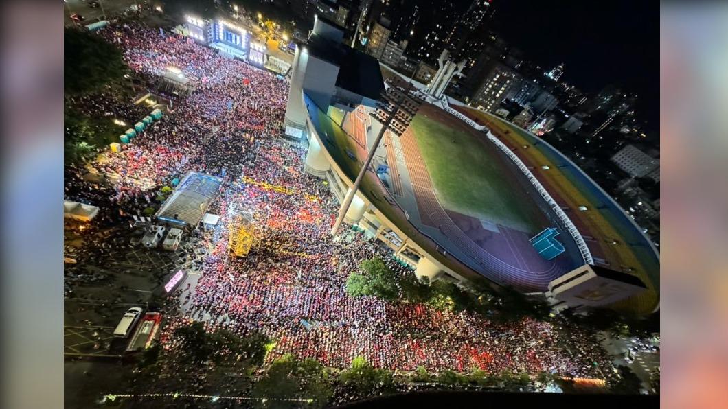 侯友宜選前之夜造勢空拍圖。（圖／侯辦提供）