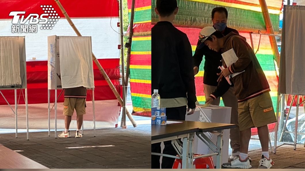 吳宗憲投下神聖的一票。（圖／黃盈容攝）