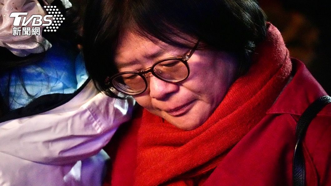 國民黨總統候選人侯友宜宣布敗選，支持者神情落寞。（圖／區國強攝）