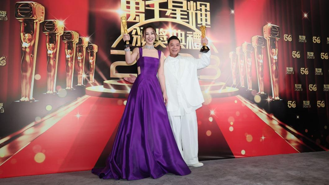 《萬千星輝頒獎典禮》最佳男配角、最佳女配角由林子善(右)、高海寧拿下。(圖/趙世平攝)