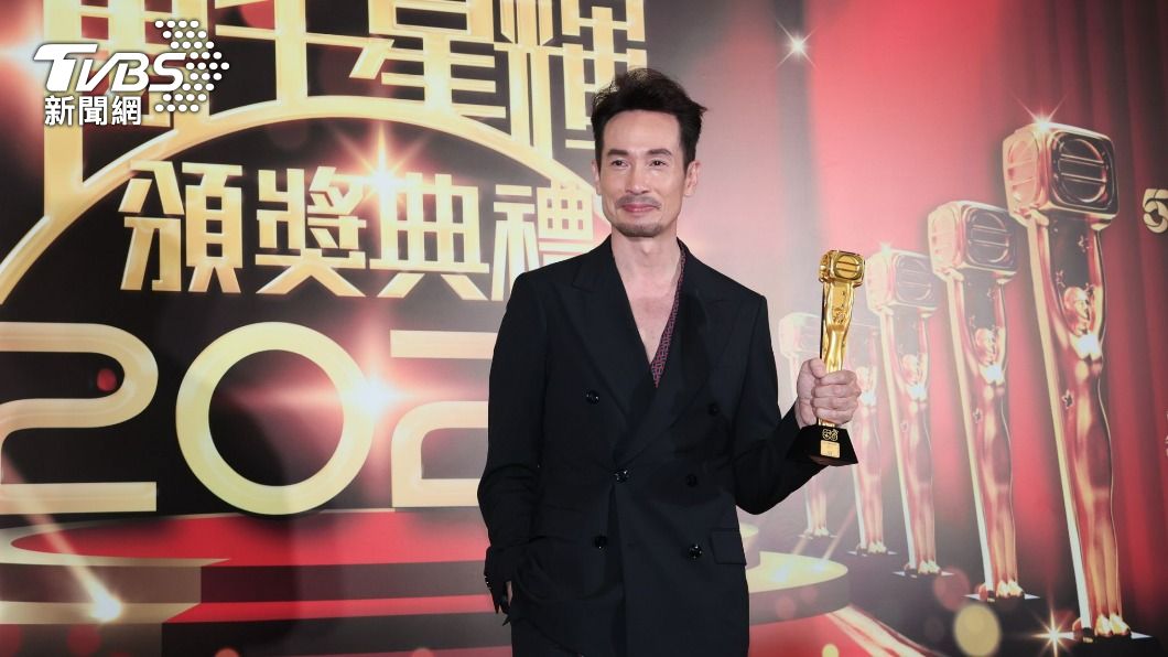 萬千星輝/陳豪擊敗《新聞女王》馬國明!隔16年封帝 老婆淚崩了