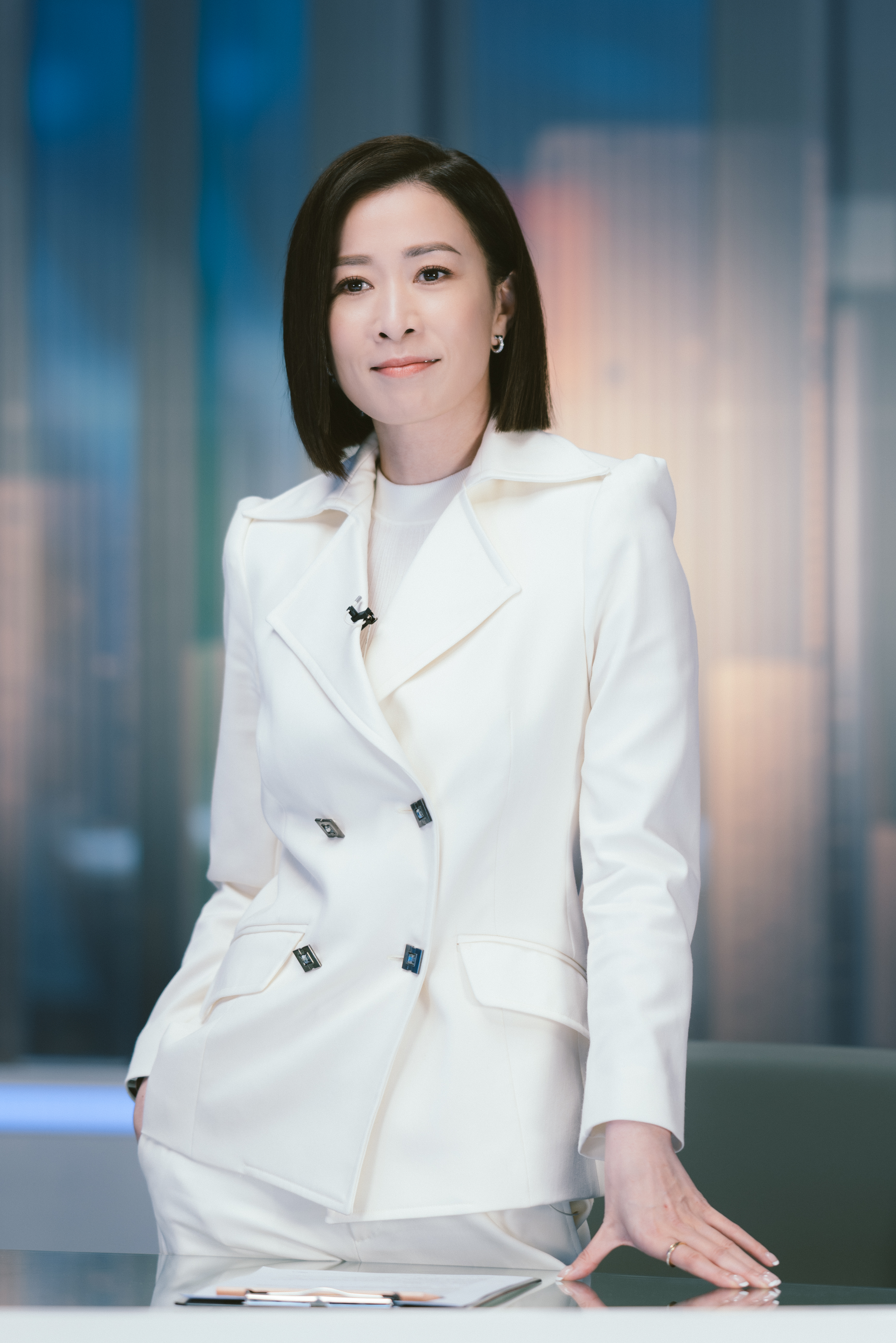 佘詩曼在《新聞女王》強大而自信的女王氣場深植人心。（圖／TVB提供）