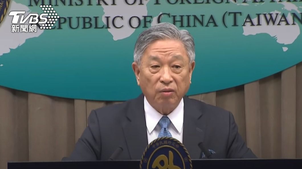 外交部次長田中光說明台諾斷交。(圖/TVBS)