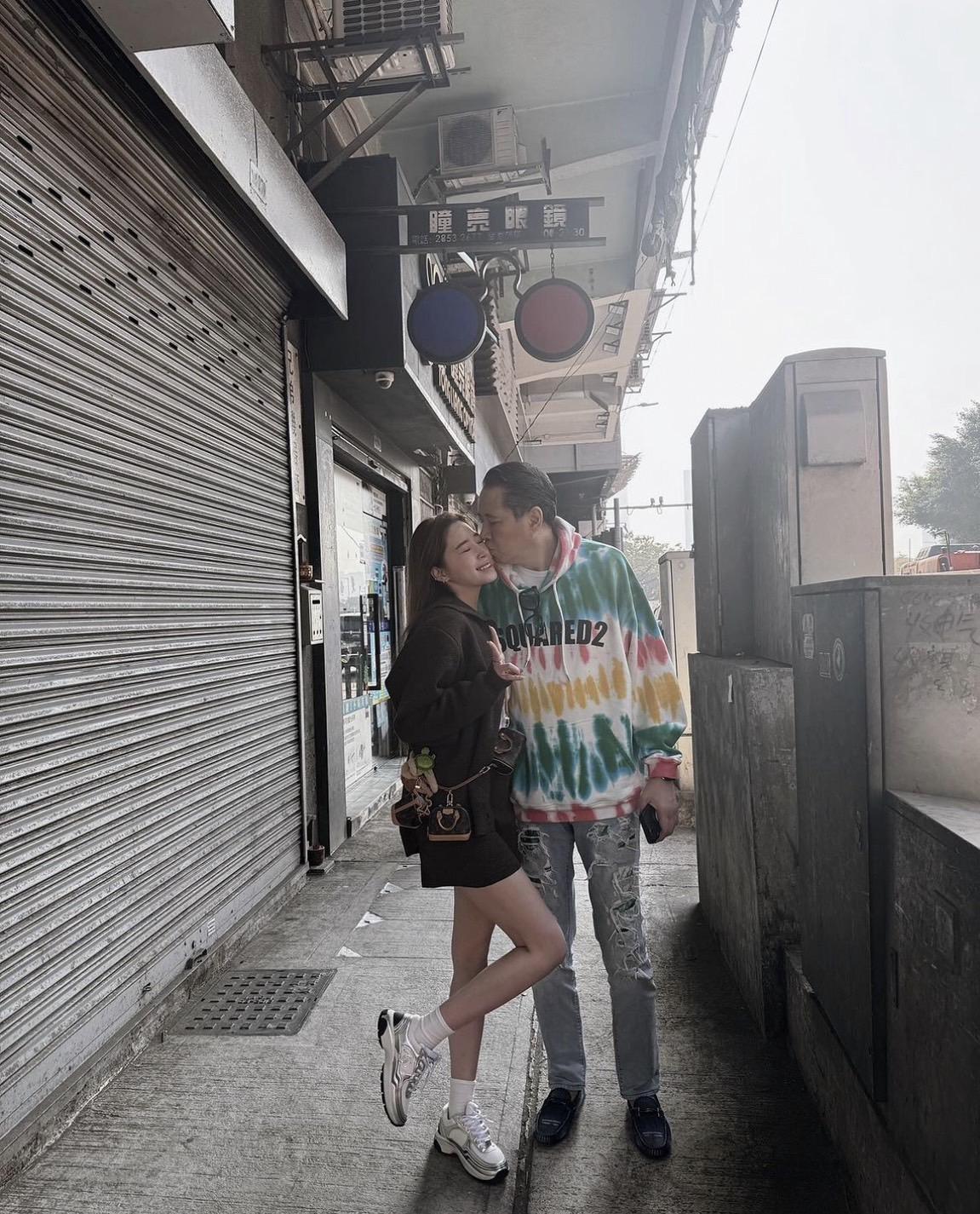 歐陽妮妮與父親歐陽龍感情相當好。(圖/翻攝自歐陽妮妮IG)