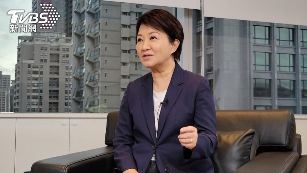 藍綠爭立院龍頭!搶拜會民眾黨團 盧秀燕突喊「恭喜」原因曝