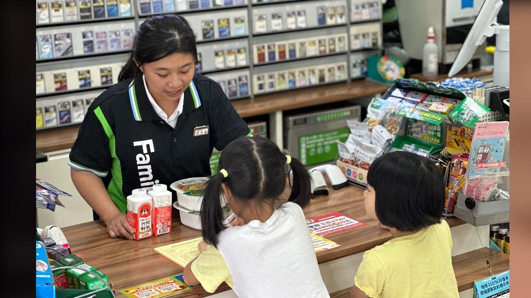 新北教育局發弱勢童餐食券 補貼40元數位券四大超商都可換