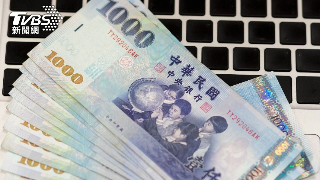 8成5企業願意發年終獎金。（示意圖／shutterestock達志影像）
