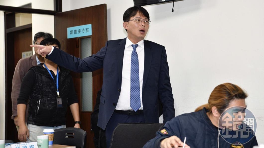民眾黨爆「雙黃連線」呼聲 黃國昌、黃珊珊2026角逐雙北市長
