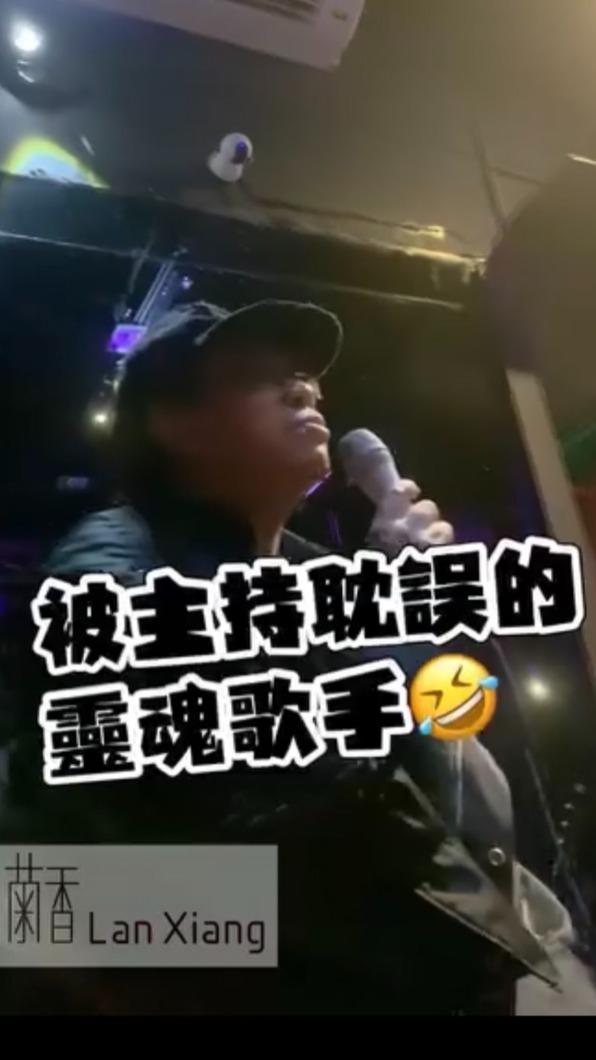 蔡康永被誇是「被主持人耽誤的靈魂歌手」。(圖/Bin Chiang臉書)