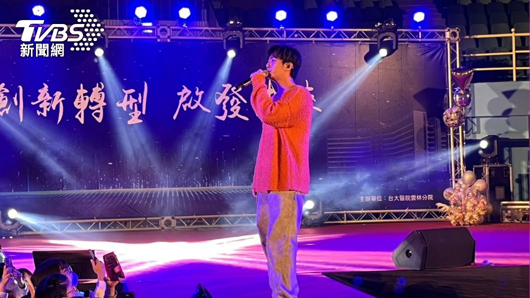 炎亞綸父是台大名醫!他重返舞台吐心聲:知道醫護的辛苦