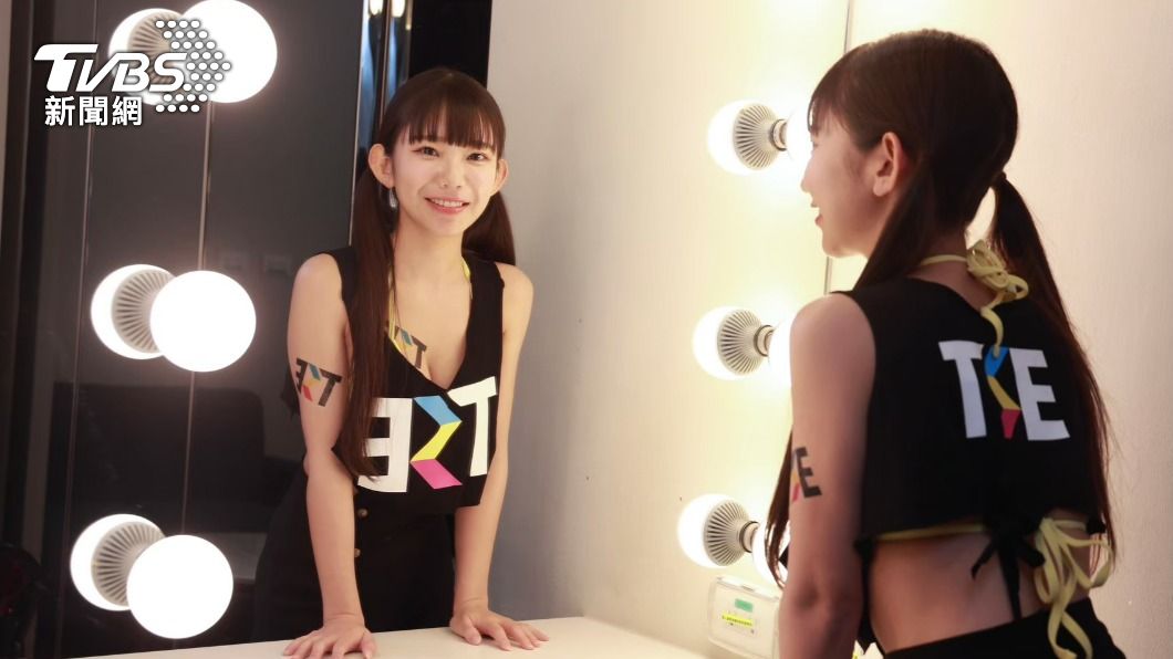 長澤茉莉奈除了女星的身分外,其實也是個「職業麻將棋士」。(圖/黃城碩攝)