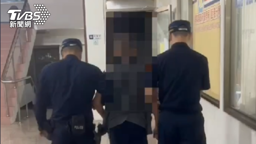 黃男事後卻自知難逃法網,在四小時後就向警方投案。(圖/TVBS)