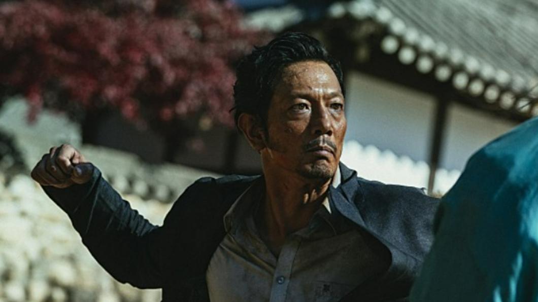 45歲性格男星車禍身亡！　死訊壓半年「影迷看到新作片尾」才知道